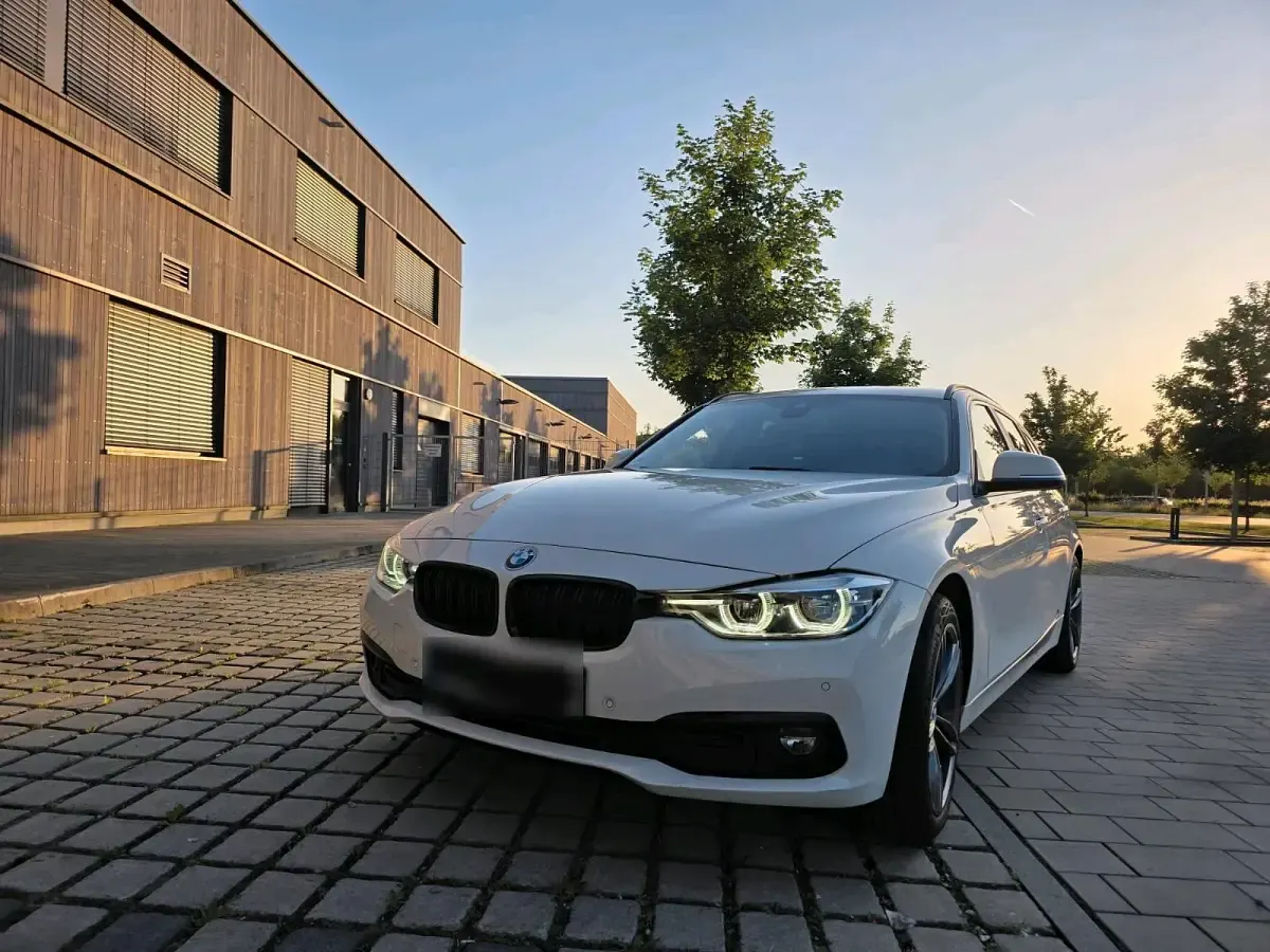 Gebraucht BMW X3 150 PS (110 kW) 2018 Weiß SUV
