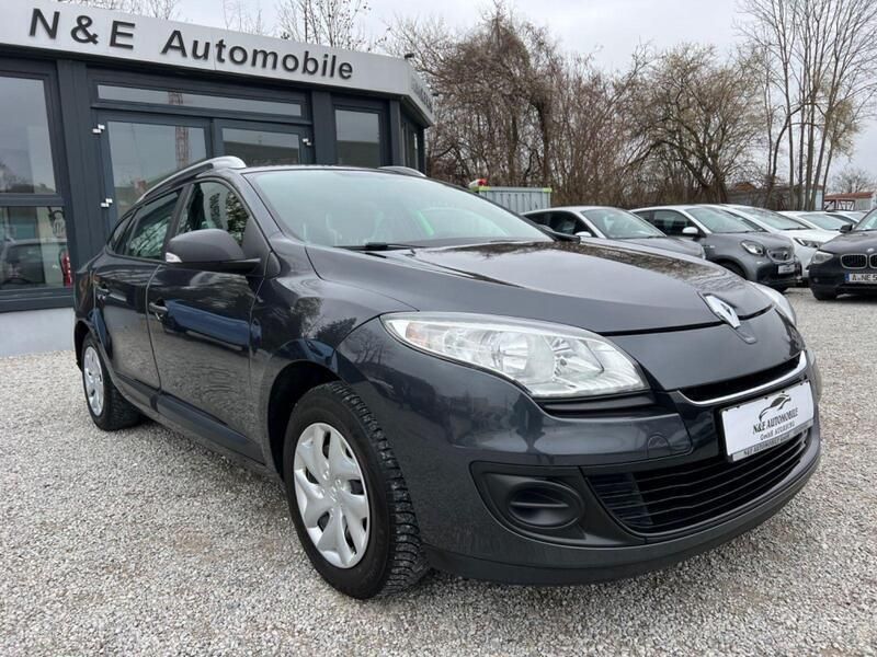 Grau Gebraucht 2012 Renault Mégane GrandTour Kombi | 3.490 € (Guter Preis) - Bild 1/4