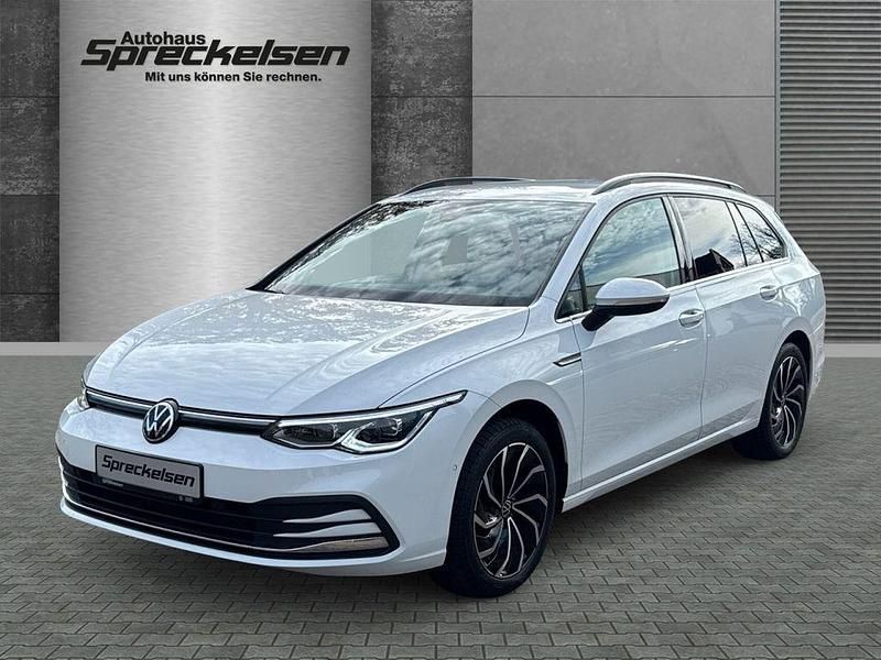 Weiß Gebraucht 2021 VW Golf VIII Style Kombi | 21.890 € (Etwas zu teuer) - Bild 1/4