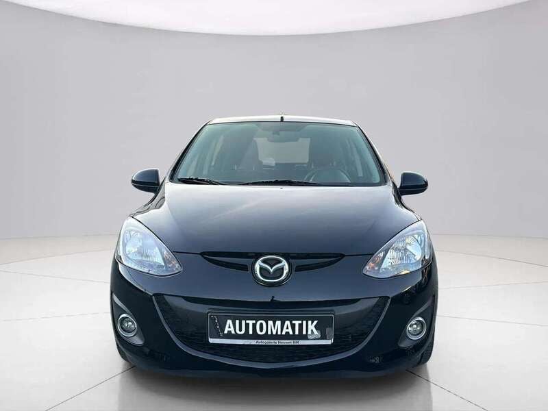 Brillantschwarz Gebraucht 2012 Mazda 2 Center-Line Kleinwagen | 9.490 € (Teuer) - Bild 1/4