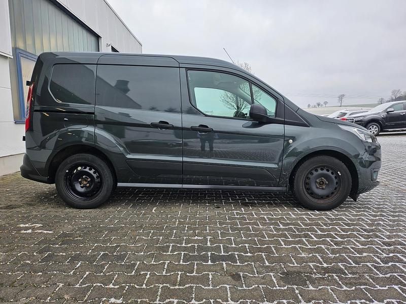 Gebraucht Ford Transit Connect Trend 101 PS (74 kW) 2019 Mambagrün metallic Van / Kleinbus