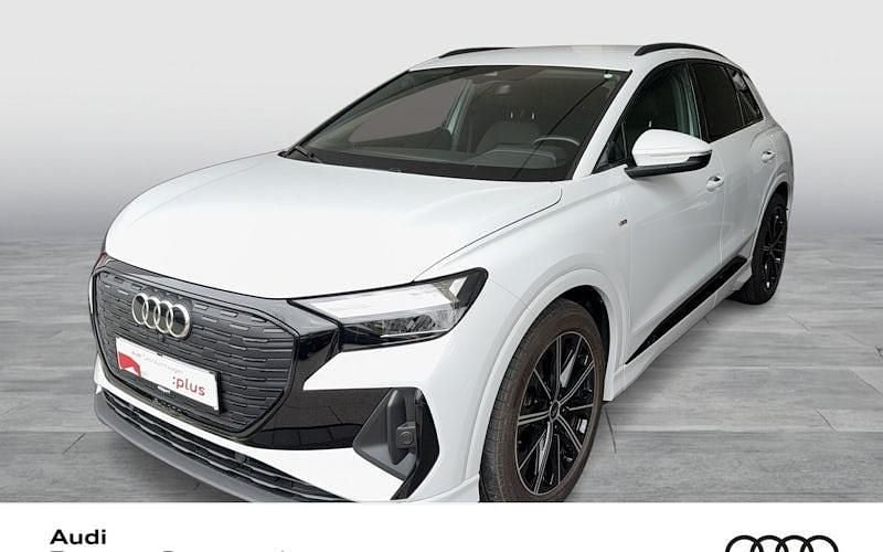 Gebraucht Audi Q4 e-tron S-Line 150 kW (204 PS) 2023 Weiß SUV