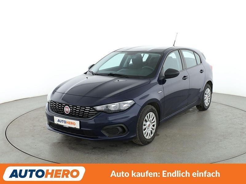 Blau Gebraucht 2018 Fiat Tipo Pop Limousine | 9.620 € (Fairer Preis) - Bild 1/3