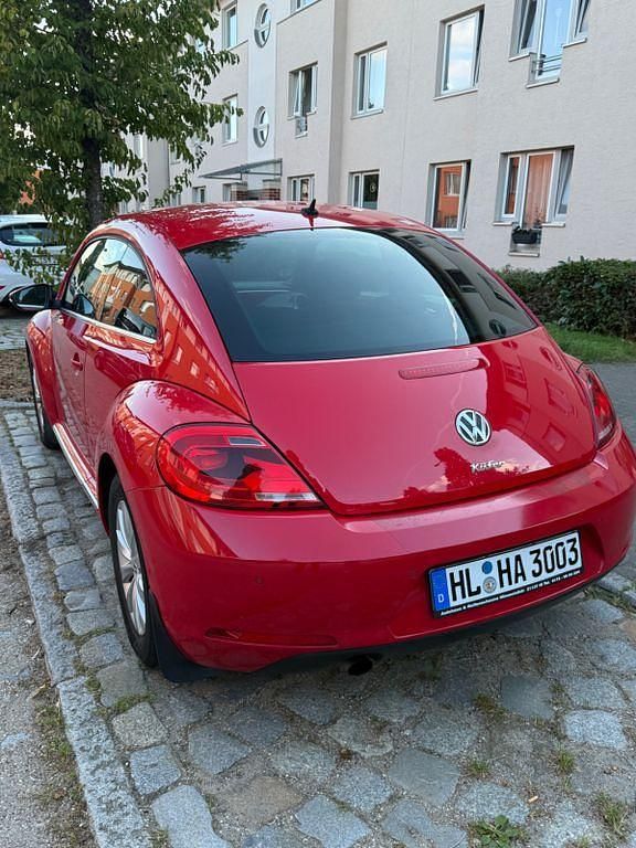 Gebraucht VW Beetle 105 PS (77 kW) 2012 Rot Kleinwagen