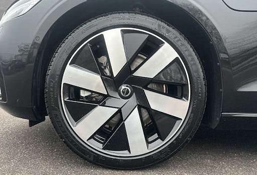 Gebraucht Volvo V60 455 PS (334 kW) 2025 Schwarz Kombi