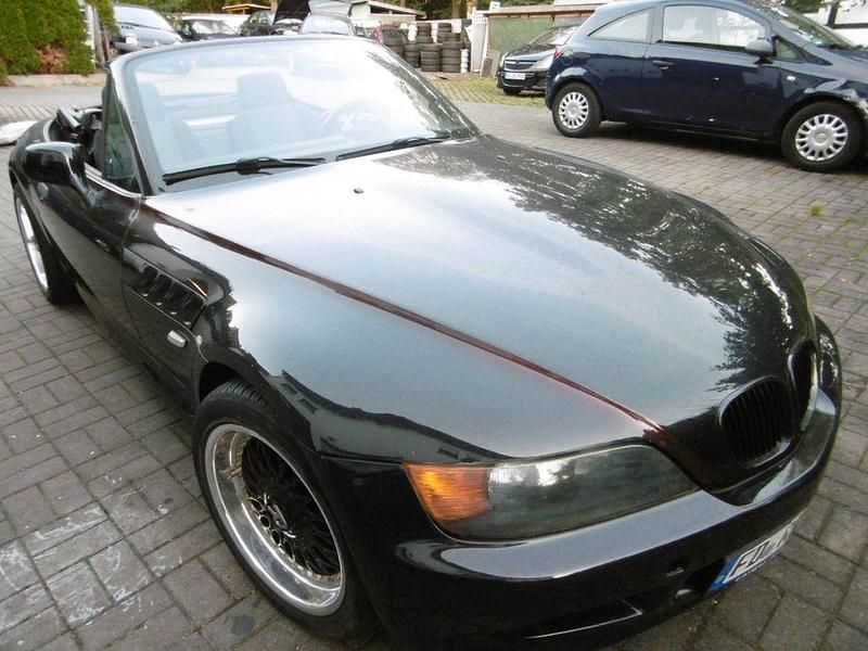 Gebraucht BMW Z3 Basis 140 PS (102 kW) 1998 Schwarz Cabrio