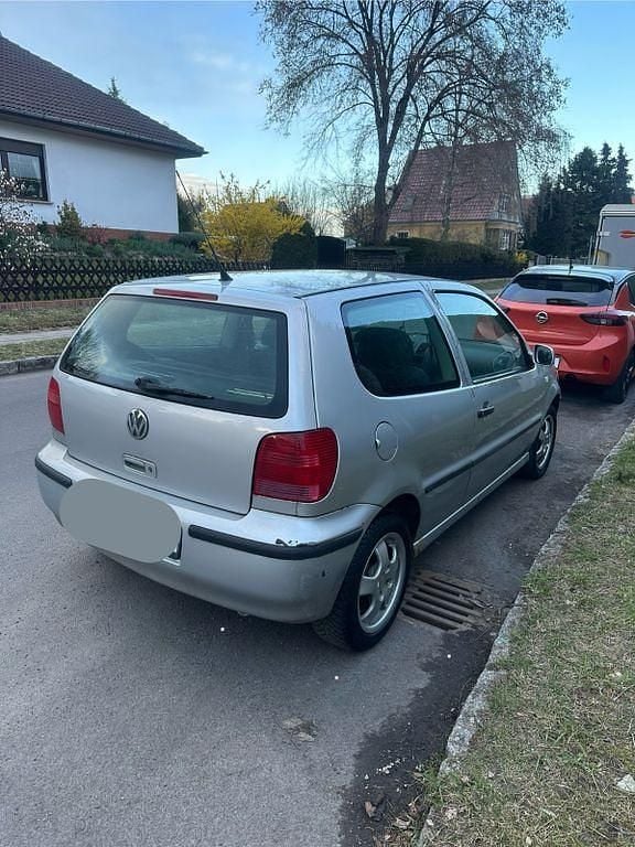 Gebraucht VW Polo Basis 60 PS (44 kW) 2001 Limousine
