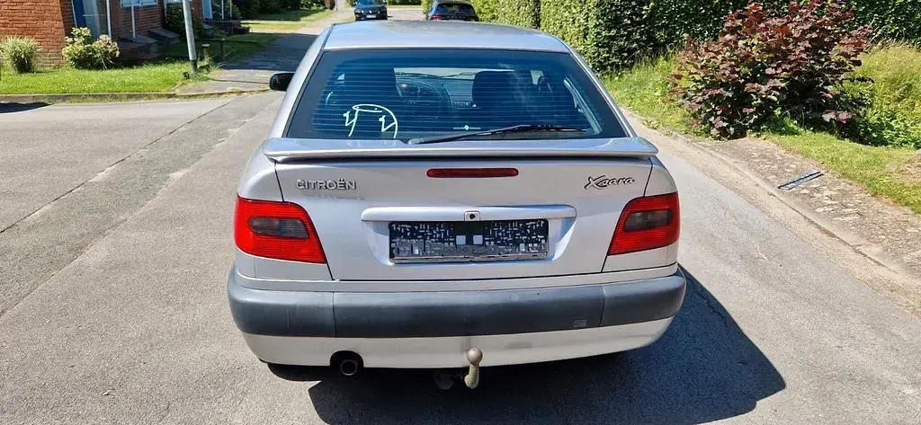 Gebraucht Citroën Xsara 75 PS (55 kW) 1998 Silber Coupé
