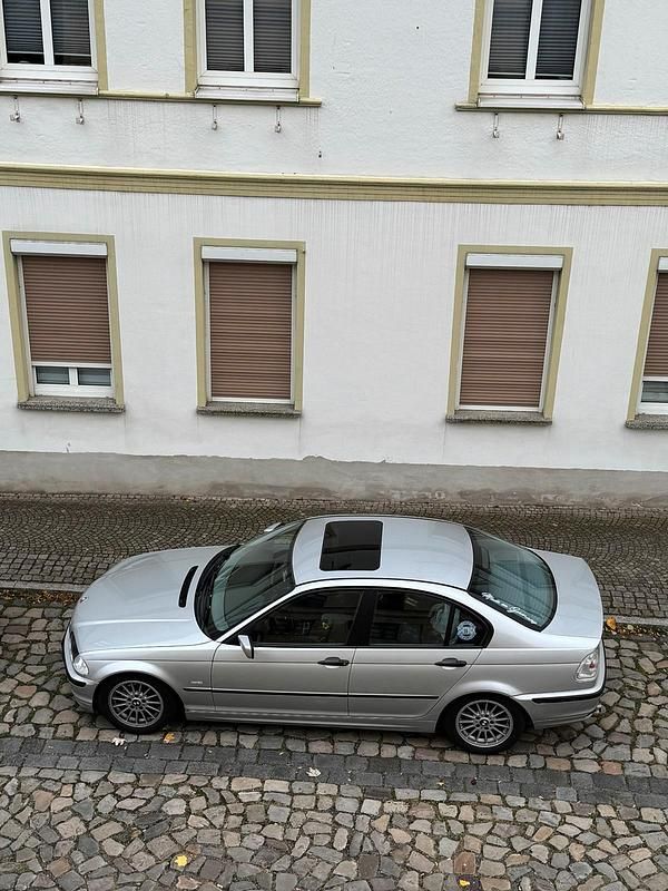 Gebraucht BMW 316 105 PS (77 kW) 2000 Silber Limousine