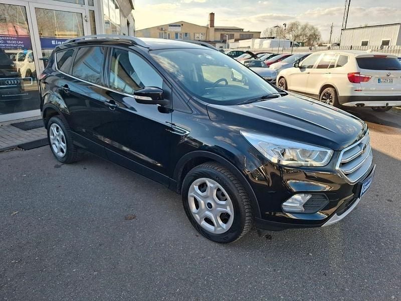 Gebraucht Ford Kuga Cool & Connect 150 PS (110 kW) 2019 Schwarz SUV