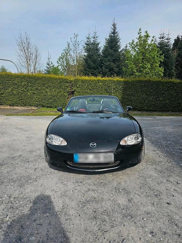 Gebraucht Mazda MX5 110 PS (80 kW) 2004 Schwarz Cabrio