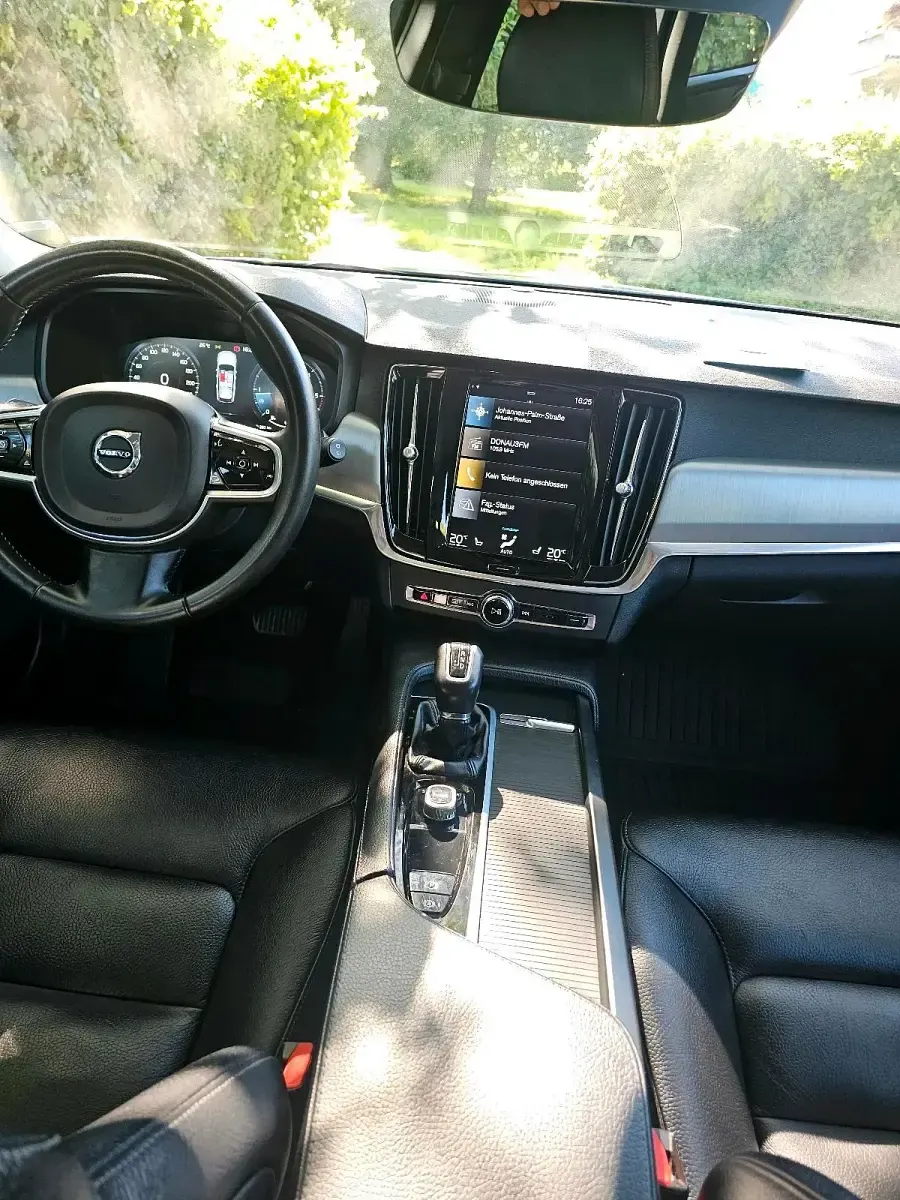 Gebraucht Volvo V90 190 PS (139 kW) 2016 Grau Kombi