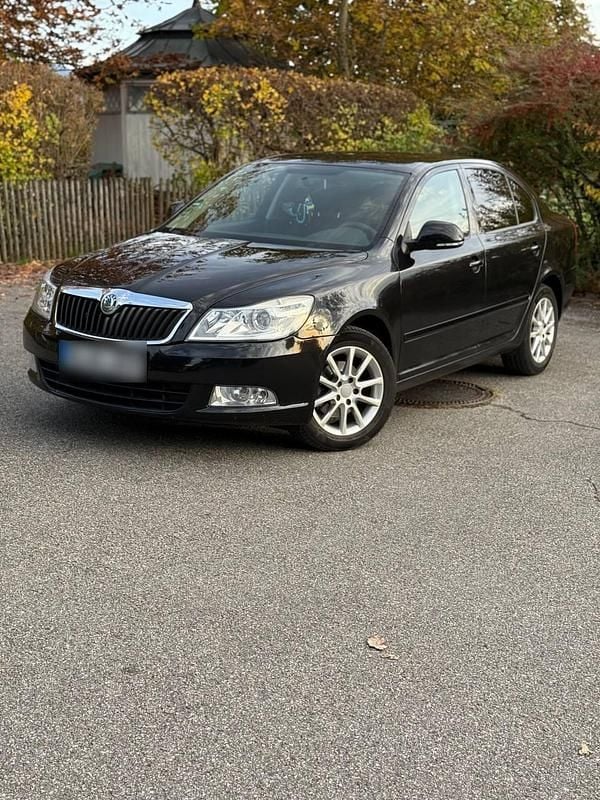 Gebraucht Skoda Octavia 122 PS (89 kW) 2009 Schwarz Limousine