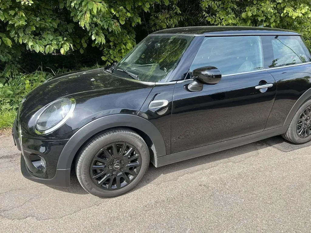 Gebraucht Mini ONE 102 PS (75 kW) 2020 Schwarz Kleinwagen