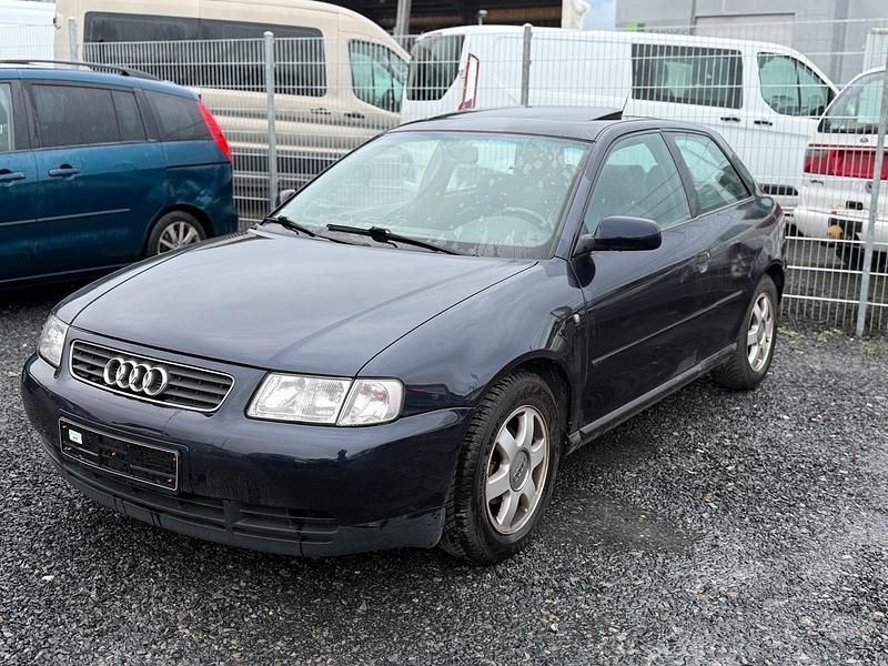 Gebraucht Audi A3 101 PS (74 kW) 1998 Schwarz Kleinwagen