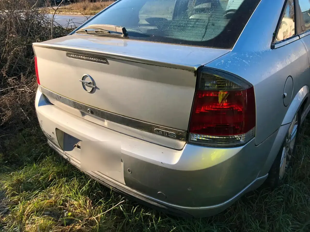 Gebraucht Opel Vectra GTS 147 PS (108 kW) 2003 Silber Limousine