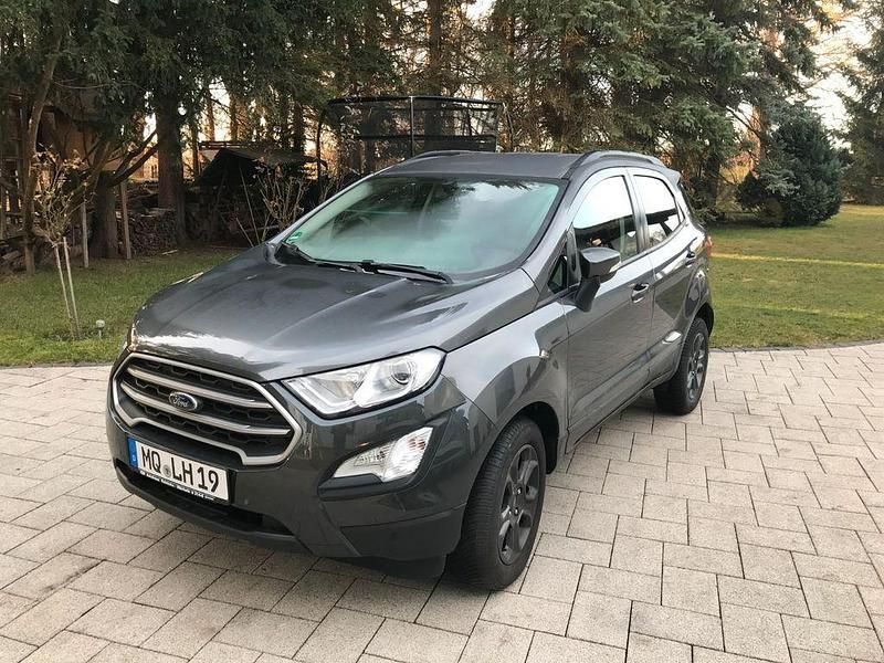 Grau Gebraucht 2018 Ford Ecosport Cool & Connect SUV | 11.600 € (Fairer Preis) - Bild 1/4