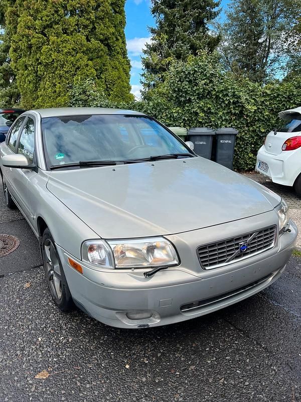 Beige Gebraucht 2004 Volvo S80 Limousine | 1.200 € (Superpreis) - Bild 1/4