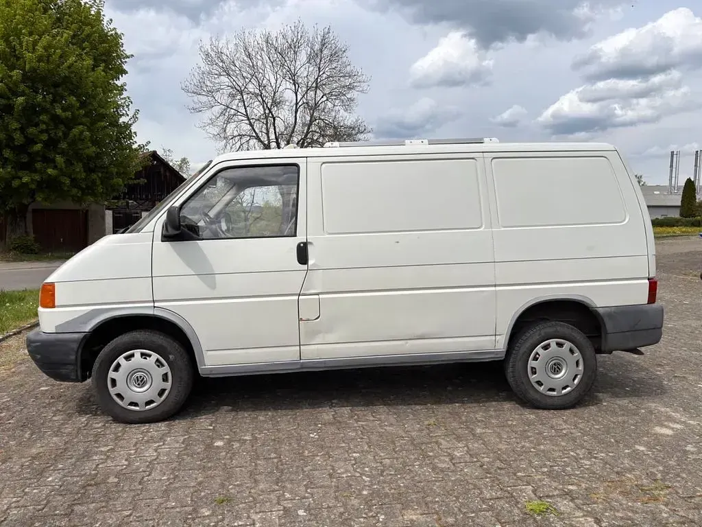 Gebraucht VW T4 91 PS (66 kW) 2002 Weiß Van