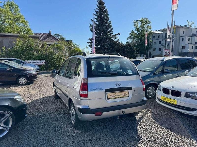 Gebraucht Hyundai Matrix GLS 103 PS (75 kW) 2007 Continental silver Van / Kleinbus