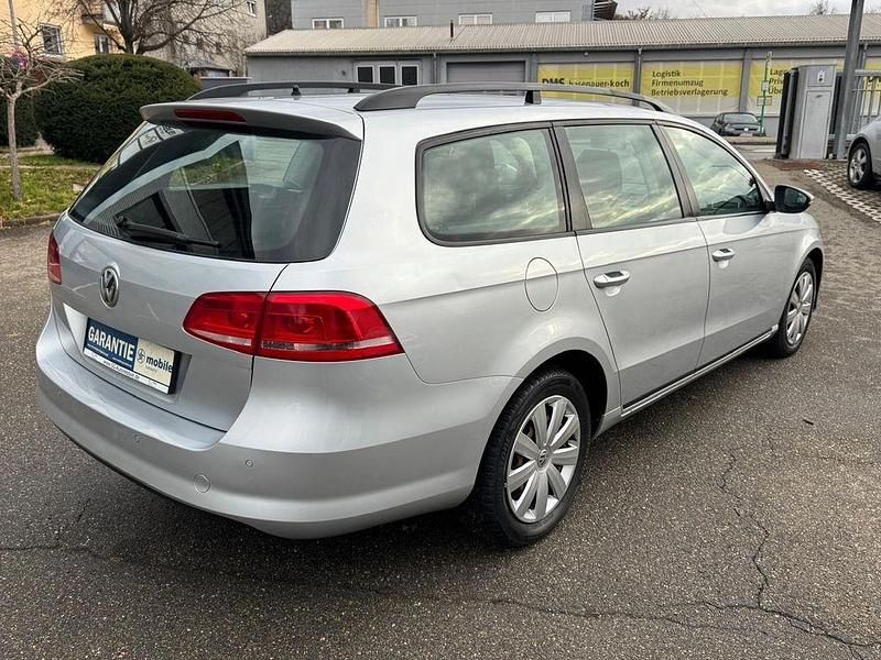 Gebraucht VW Passat Trendline 140 PS (102 kW) 2012 Kombi