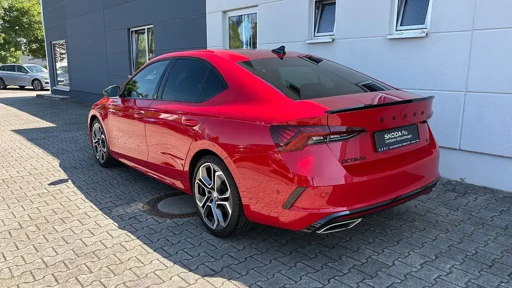 Gebraucht Skoda Octavia RS 200 PS (147 kW) 2021 Rot Limousine