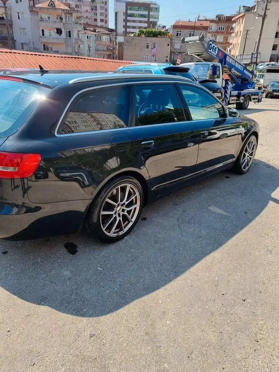 Second-hand Audi A6 Sport 240 CP (176 kW) 2007 Negru Break