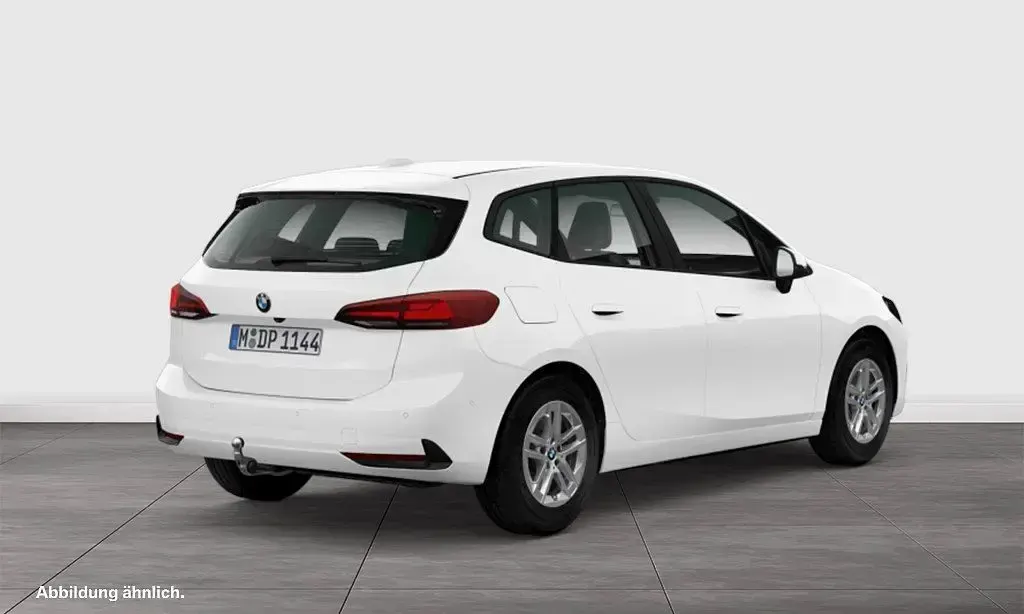 Gebraucht BMW 218 Efficient Dynamics 150 PS (110 kW) 2023 Weiß Coupé
