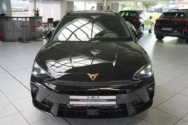 Neu Cupra Leon 204 PS (150 kW) 2026 Midnightschwarzmetallic Kombi