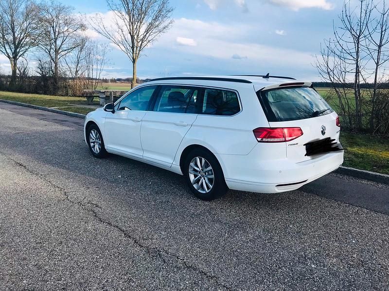 Gebraucht VW Passat 150 PS (110 kW) 2015 Kombi