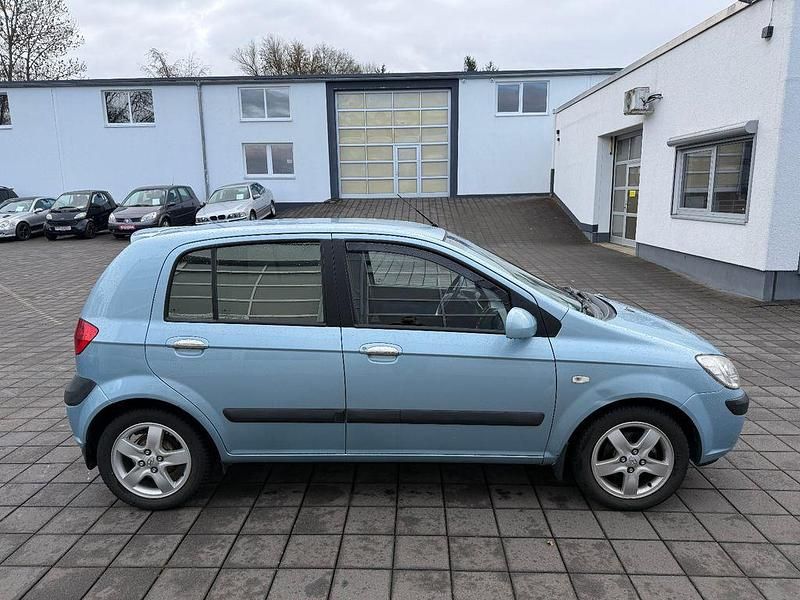 Gebraucht Hyundai Getz 106 PS (77 kW) 2006 Blau Kleinwagen