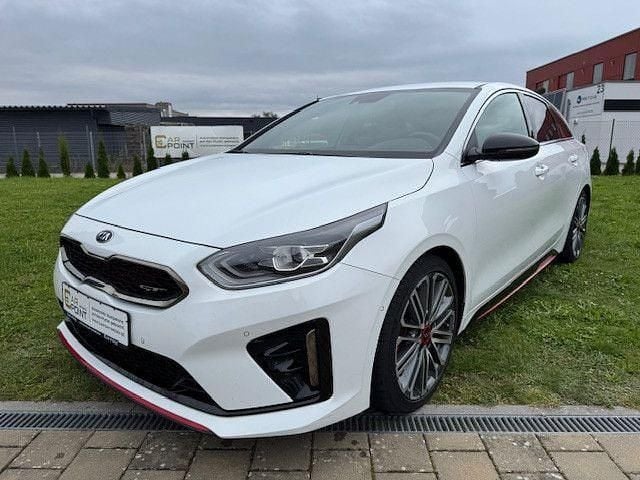 Weiß Gebraucht 2021 Kia ProCeed GT Kleinwagen | 20.985 € (Superpreis) - Bild 1/4