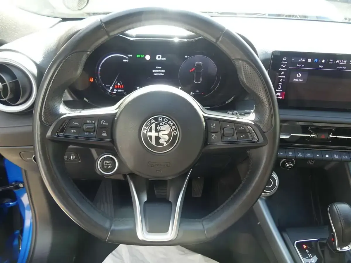 Gebraucht Alfa Romeo Tonale Sprint 131 PS (96 kW) 2023 Blau SUV