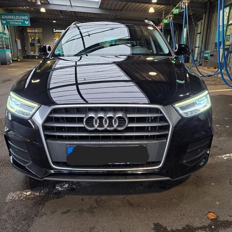 Gebraucht Audi Q3 Sport 150 PS (110 kW) 2016 Schwarz SUV