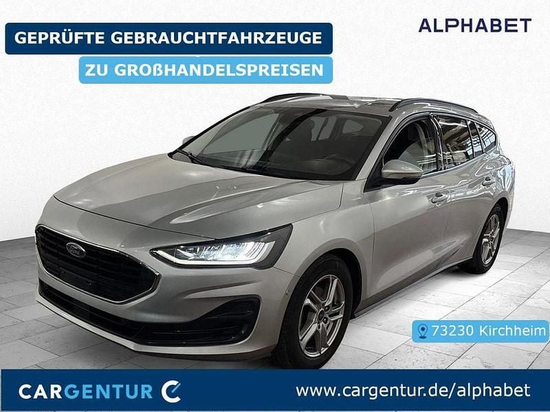 Silber Gebraucht 2022 Ford Focus Cool & Connect Limousine | 11.707 € (Superpreis) - Bild 1/2