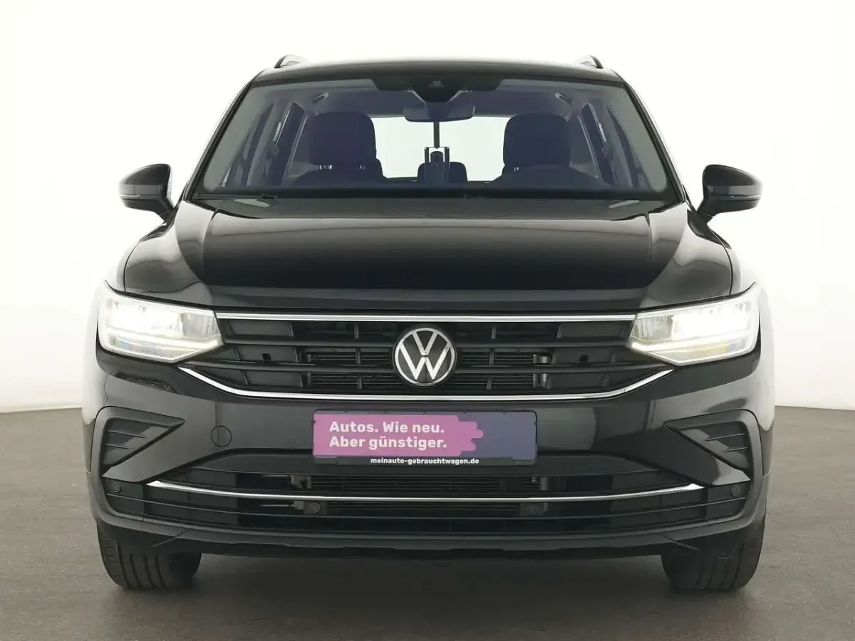 Gebraucht VW Tiguan Life 150 PS (110 kW) 2024 Deep black SUV