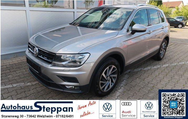Silber Gebraucht 2017 VW Tiguan Sound SUV | 22.490 € (Guter Preis) - Bild 1/4