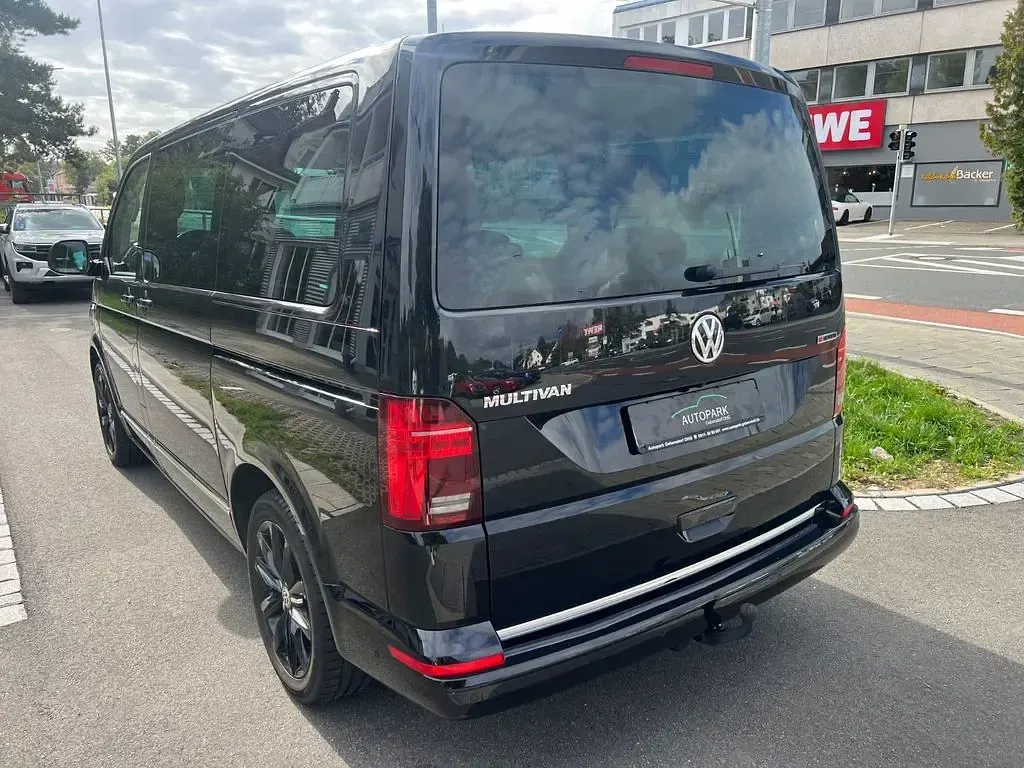 Używany VW T6.1 204 KM (150 kW) 2022 Czarny Van