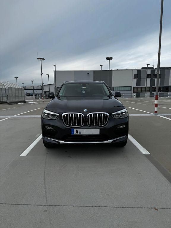 Gebraucht BMW X4 M Sport 184 PS (135 kW) 2019 Schwarz SUV