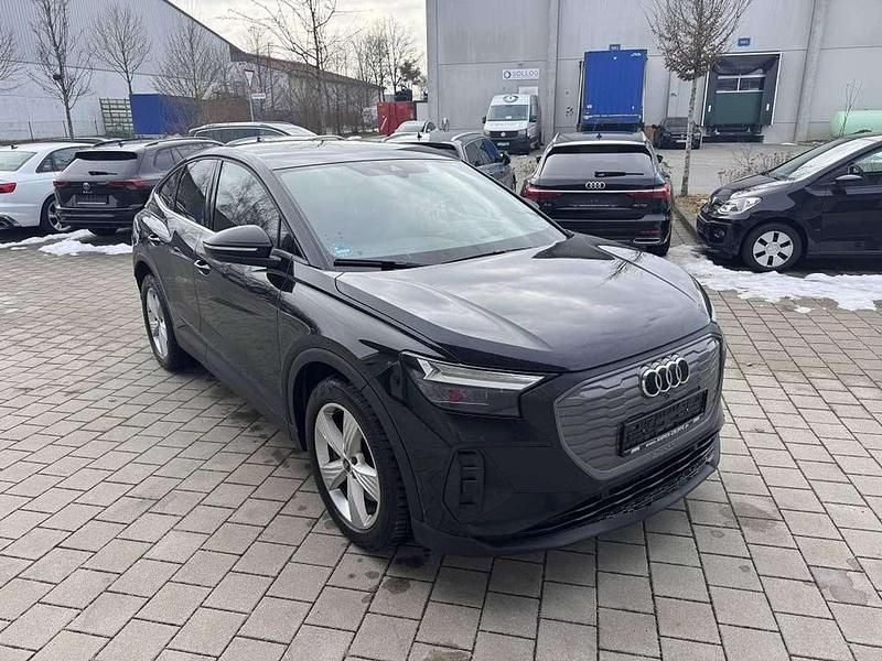Audi Q4 E Tron Gebrauchtnull