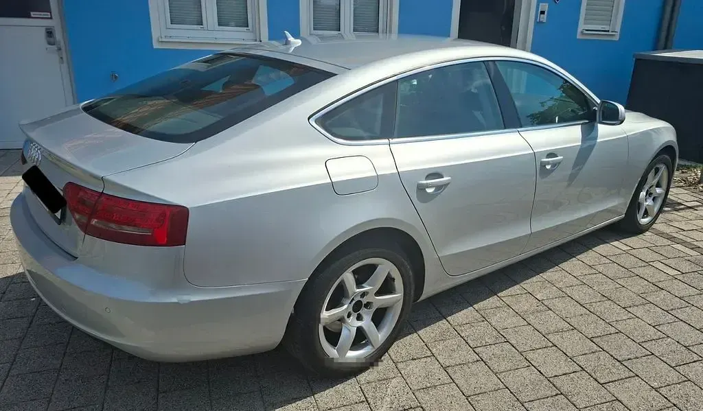 Gebraucht Audi A5 Sport 170 PS (125 kW) 2011 Grau Coupé