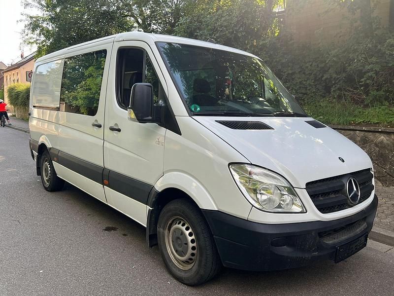 Gebraucht Mercedes Sprinter 130 PS (95 kW) 2012 Weiß Van