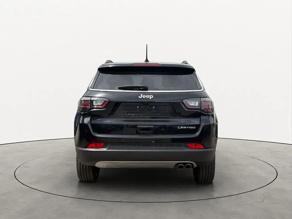Gebraucht Jeep Compass Limited 131 PS (96 kW) 2022 Schwarz SUV