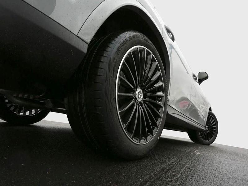 Gebraucht Mercedes GLC300 Night 269 PS (197 kW) 2026 Grau Coupé