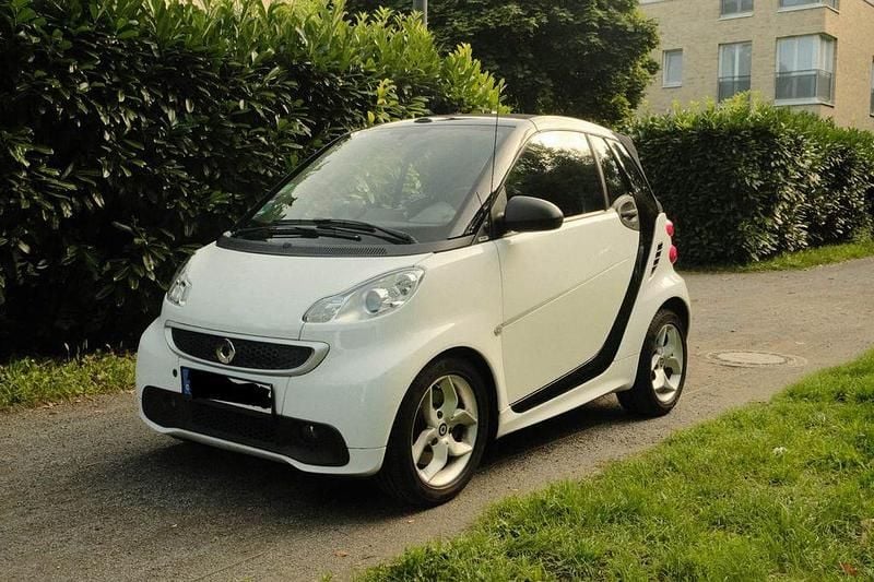 Weiß Gebraucht 2015 Smart ForTwo Cabrio Cabrio | 7.600 € (Superpreis) - Bild 1/4