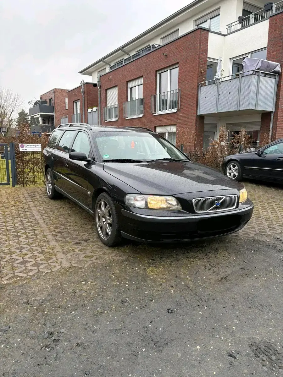 Gebraucht Volvo V70 140 PS (102 kW) 2003 Schwarz Kombi