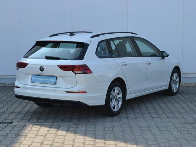 Gebraucht VW Golf VIII Life 116 PS (85 kW) 2021 Weiß Kombi