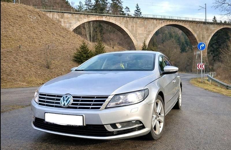 Gebraucht VW Passat 140 PS (102 kW) 2012 Silber Coupé