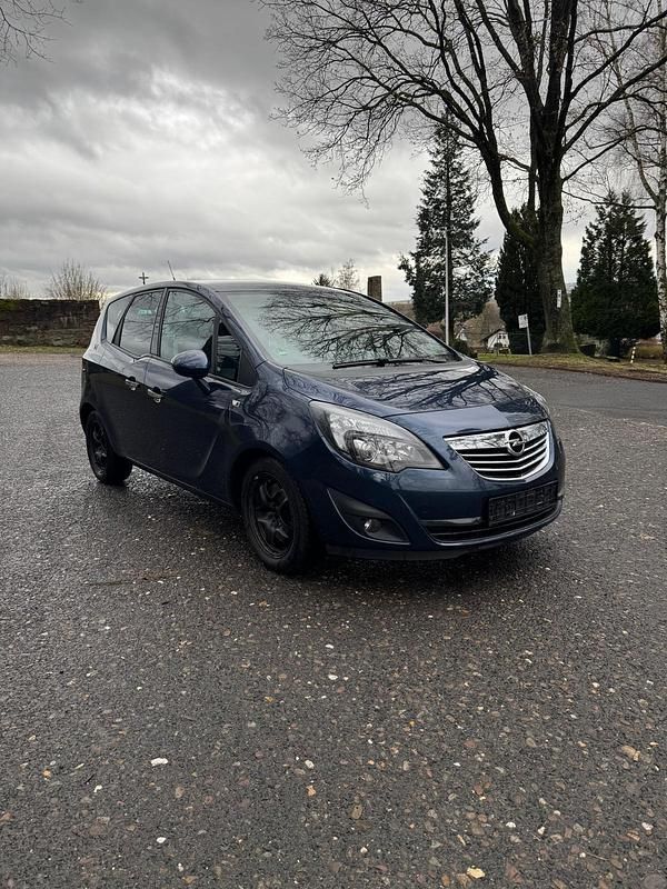 Gebraucht Opel Meriva 101 PS (74 kW) 2011 Blau Van / Kleinbus