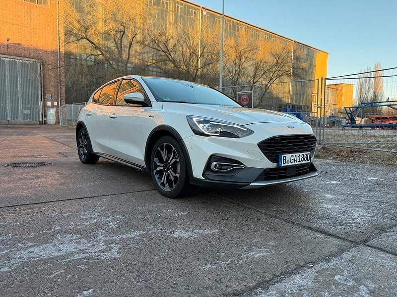 Gebraucht Ford Focus Active 151 PS (111 kW) 2020 Kleinwagen